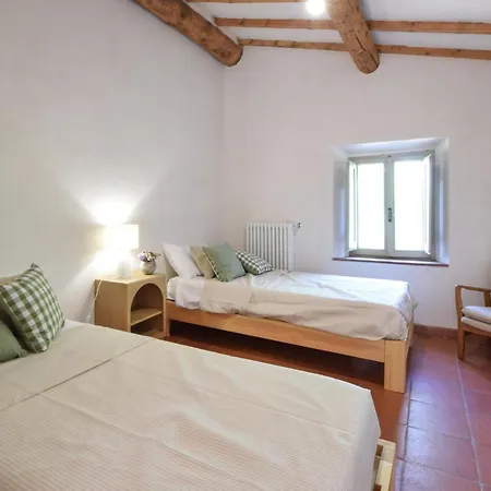 Stunning In Casa de Férias Poppi
